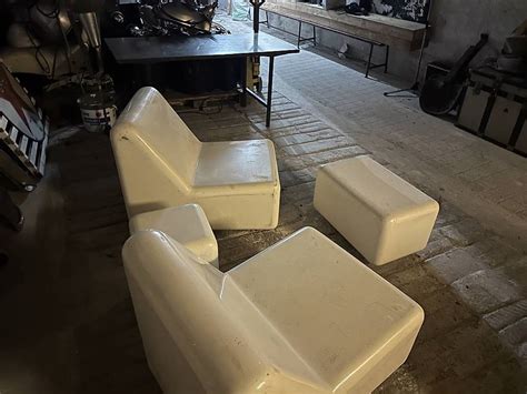 Urgent Grand Lot Fauteuil Table Banc Design Ext Rieur Canton Vaud