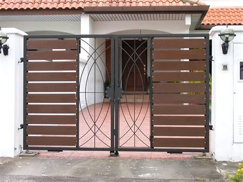 Attractive Front Entry Gate Design Ideas For Home