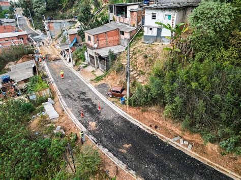 Prefeitura executa obras de pavimentação asfáltica em Amador Bueno