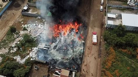 Incendio Consume Recicladora En B Rcenas Y Moviliza Varias Unidades De