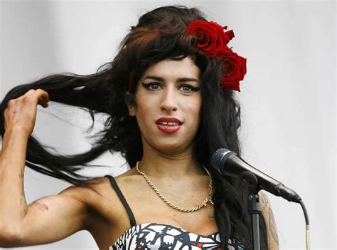 Amy Winehouse Ans Apr S Sa Mort Son Ex Mari Veut Sa Part D