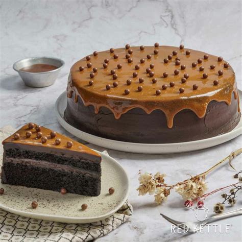 DARK CHOCOLATESALTED CARAMEL CAKE – Red Kettle Sdn Bhd