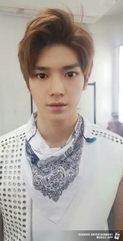 Taeyong On This Day on Twitter 160215 Rookies App TAEYONG 태용 NCT