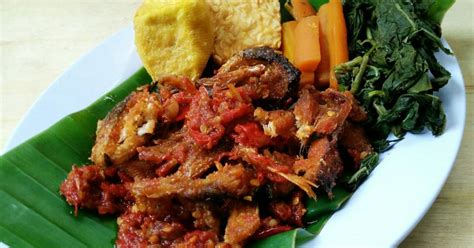 Resep Penyet Ikan Sambal Asam Terasi Oleh Hadleny Kitchen Cookpad