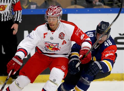 Hv71 Hockey : Andreas Borgman Of Hv71 Jonkoping And Matthias Trattnig ...