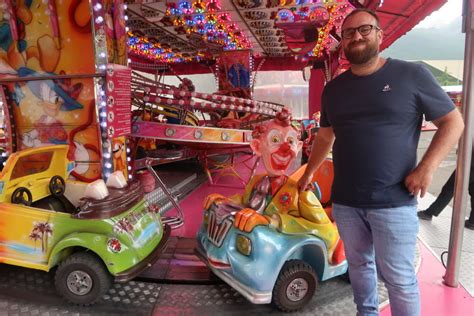 Brian On Luna Park Ans De F Te Foraine Familiale