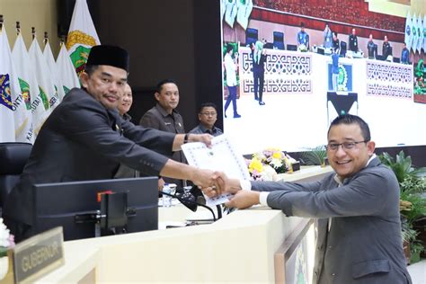 Dprd Kaltim Gelar Rapat Paripurna Ke Ranperda Tentang Pajak