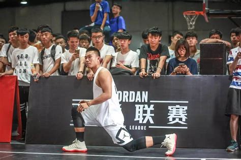 Jordan夏季联赛首日，吴悠和“头盔哥”就把广州l2球馆炸了！