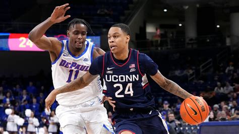 No 24 Uconn Routs Depaul As Hawkins Sanogo Newton Star