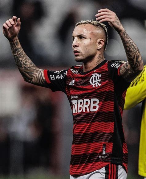 Everton Soares on Instagram Excelente partida rapaziada juntos até o