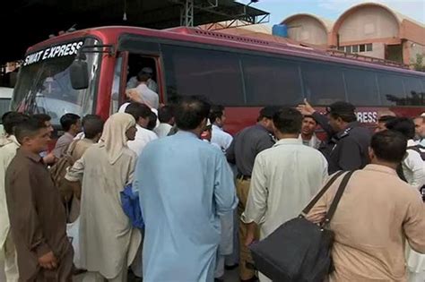 Peshawar Transporters Increase Fare After Cng Prices Go Up Pakistan