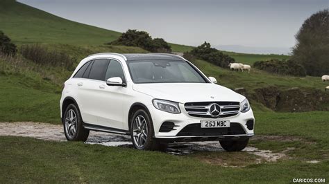 2016 Mercedes Benz GLC 250d 4MATIC AMG Line UK Spec Front Caricos