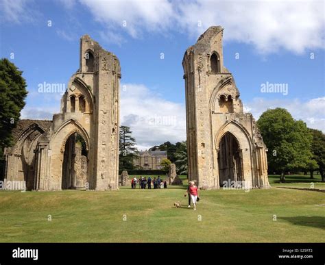 Glastonbury Abbey ruins Stock Photo - Alamy