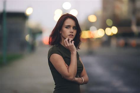 Wallpaper Black Women Outdoors Model Street Looking Away