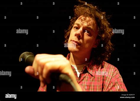 Comedian Alan Davies Stock Photo - Alamy