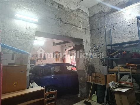 Garage Box Largo Ecce Homo Napoli Rif Immobiliare It