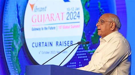 Vibrant Gujarat Summit MoUs Worth Rs 24 707 Crore Signed In Gandhinagar