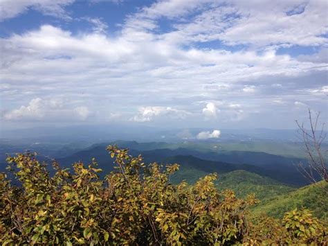 Hiking the Blue Ridge Mountains in Asheville – What a getaway ...