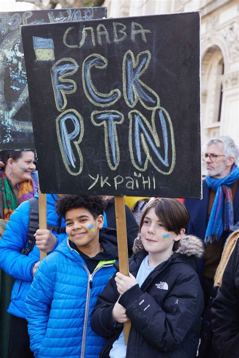 Ukraine_Protest_LDN_3R8A1339 - ELEPHANT
