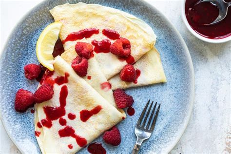 Easy Lemon Crepes With Raspberry Sauce Diethood