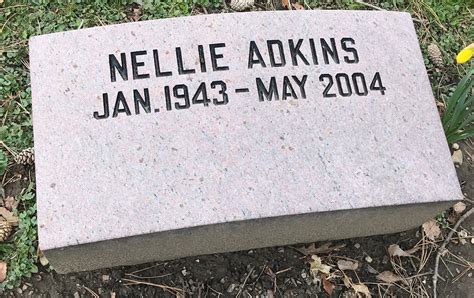 Nellie Hall Adkins 1943 2004 Homenaje De Find A Grave