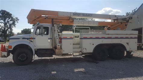 International 4900 Simon Telelect Material Handler Bucket Truck For Sale