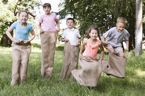 Feste Attivit Ludiche Esperimenti E Giochi Da Fare Con I Bambini