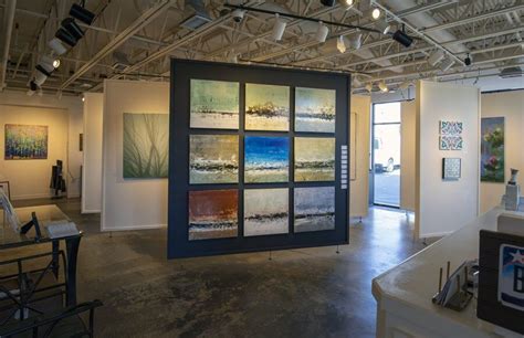 This Nashville Art Gallery Is a Go-To for Interior Designers