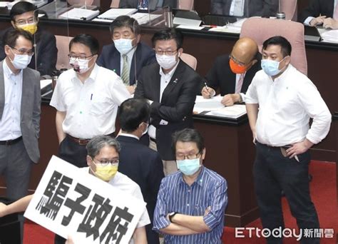 快訊／立法院開議大戰 民進黨多數優勢否決「蘇貞昌道歉案」 Ettoday政治新聞 Ettoday新聞雲