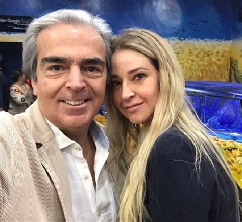 Lorenzo Lazo viudo de Edith González confirma que está soltero de nuevo