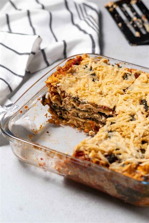 Vegan Spinach Lasagna With Cashew Ricotta Delish Knowledge