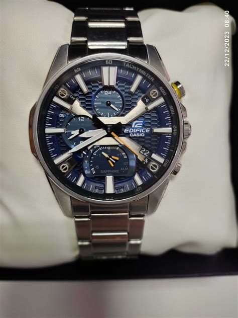 Мъжки часовник Casio EDIFICE Модел EQB 1200D 2A гр София Хаджи