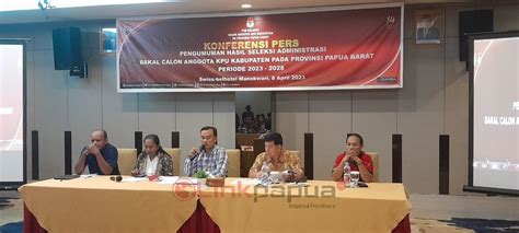 Tim Seleksi Umumkan Hasil Penelitian Administrasi Calon Anggota Kpu Se