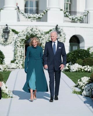 Pour Son Mariage La Maison Blanche Naomi Biden La Petite Fille De