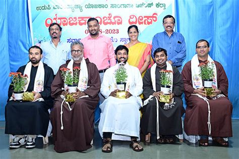 Udupi St Vincent De Paul Church Katapady Celebrates Priests Day