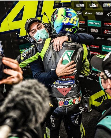 MotoGP A Valencia Trionfa Bagnaia Valentino Rossi Nella Sua Ultima