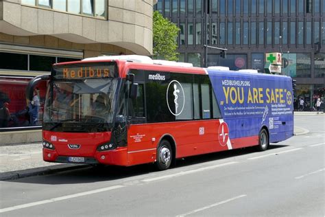 B Ssing D U Traditionsbus Zum J Hrigen Jubil Um Am Auf