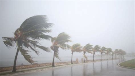 Hurricane Irma Cuba Hit With Strong Winds And Heavy Rain Rawabt Center