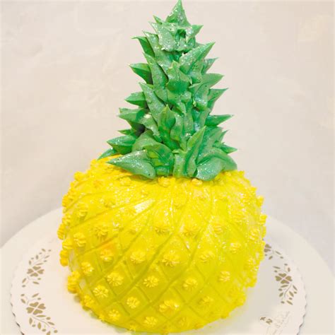 Pineapple Shaped Cake