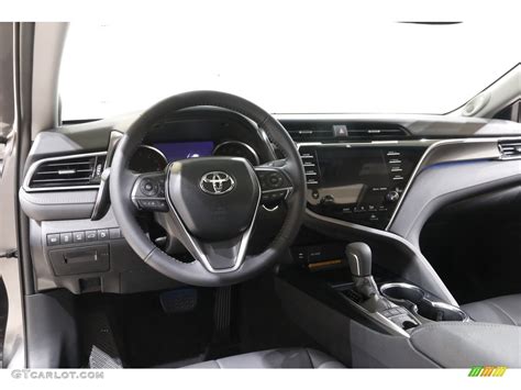 2018 Toyota Camry XSE Dashboard Photos | GTCarLot.com