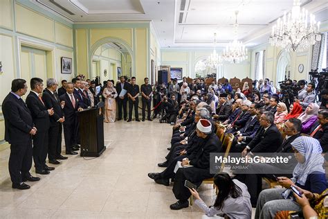 Muhyiddin Pada Sidang Media Selepas Pengerusikan Mesyuarat Kabinet Pertama