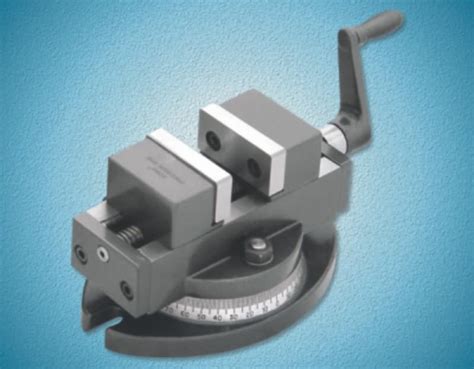 Precision Self Centering Machine Vice With Swivel Base Chronos