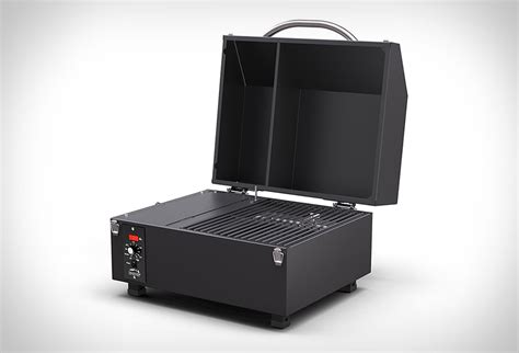 Traeger Portable Tabletop Grill