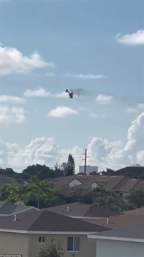 Air Rescue Helicopter Crashes Into Apartment Building In Florida Daily Mail Online