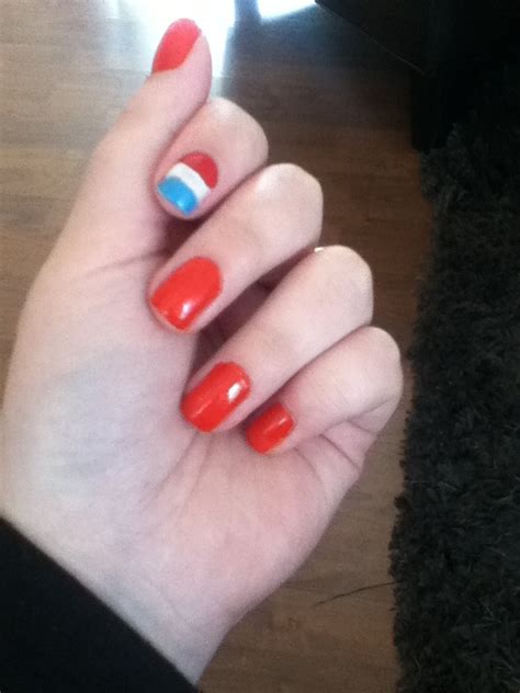 Dutch Nails