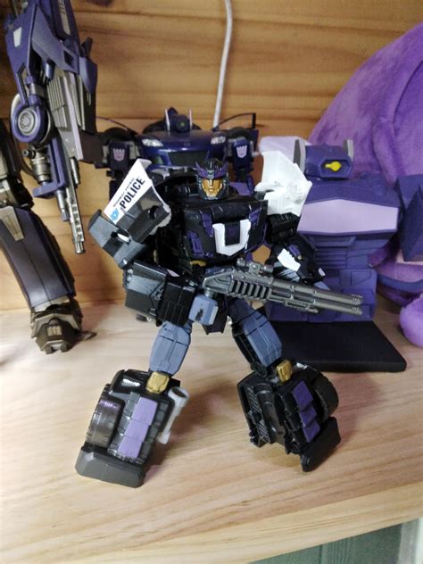 Made A Custom Legacy Barricade Rtransformers