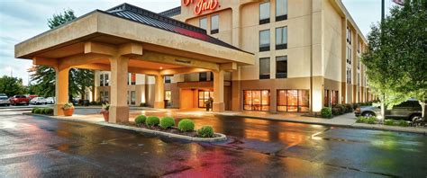 What Are the Best Hotels Near Louisville Airport?