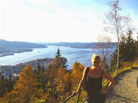 Samantha Angell: Travel & Lifestyle Blog: Hiking in Bergen, Norway