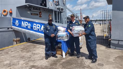 Militares Da Marinha No Oiapoque AP Participam Da Campanha Doe