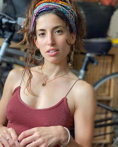 Picture Of Tania Raymonde Girl Celebrities Braless Style Celebrities